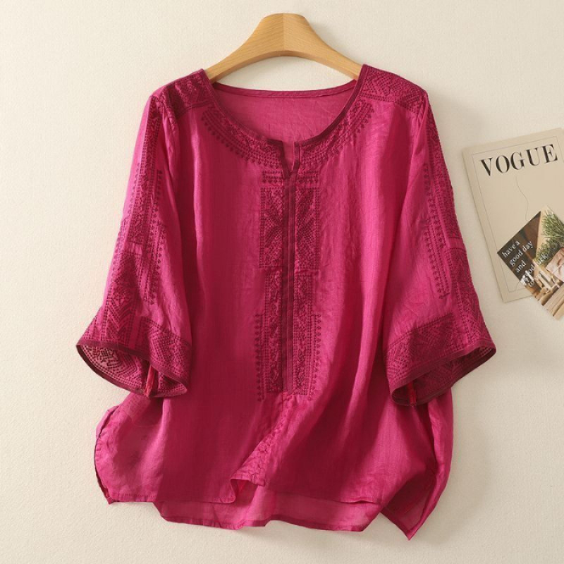Blúz Tencel-kender anyagból, laza fazon, középméretű ujjak, kerek nyakú, standard hossz 50–65 cm