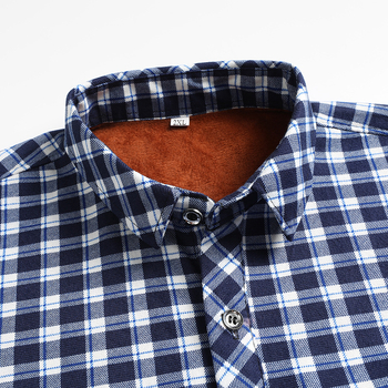 Férfi kockás ing stand gallérral, fleece béléssel a melegért, pamut–keverék anyagból, hosszú ujjú.