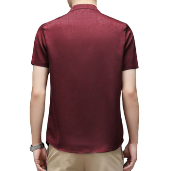 Muška ljetna košulja s kratkim rukavima i stojećim ovratnikom, ležeran kroj, jacquard uzorak, poliester vlaknasta smjesa, prozračna i odvodi vlagu