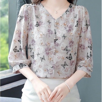 Šifonbluus V-kaeluse ja 3/4 varrukatega, materjal: 95%+ polüester, suve 2023 mudel