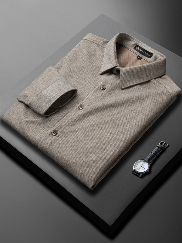 Muška slim-fit košulja od poliestera, bez glačanja, duge rukave, šiljasti ovratnik, proljeće 2025