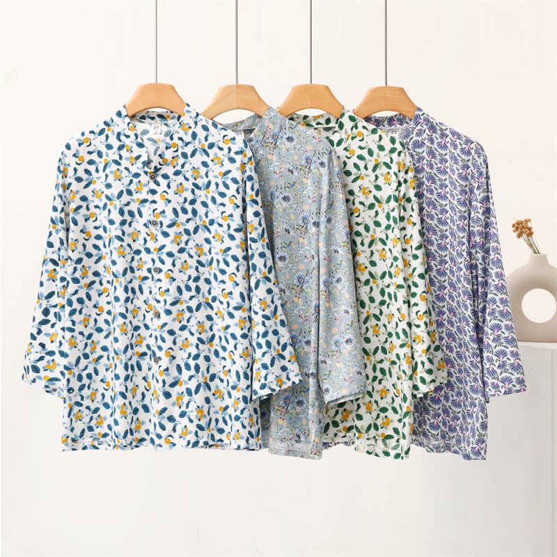 Кардиган риза със смес от памук и вискоза, стояща яка, дълги ръкави, модел с разбити цветя