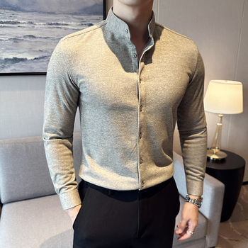 Ανδρικό πουκάμισο – στενή γραμμή, φλις επένδυση, 3/4 μανίκια, φαρδύ γιακά, ύφασμα κάνναβης