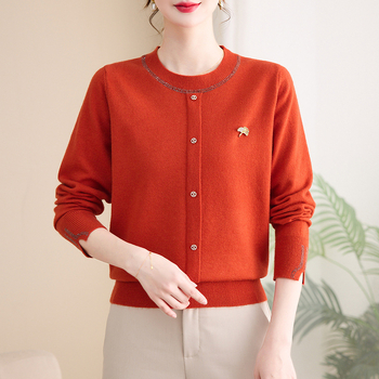 Női könnyű kötött felső kerek nyakkal, hosszú ujjú, semleges stílus, szabványos szabás, egyszínű minta, poliészter 50–70% és nylon ≤30%, hossz 50–65 cm