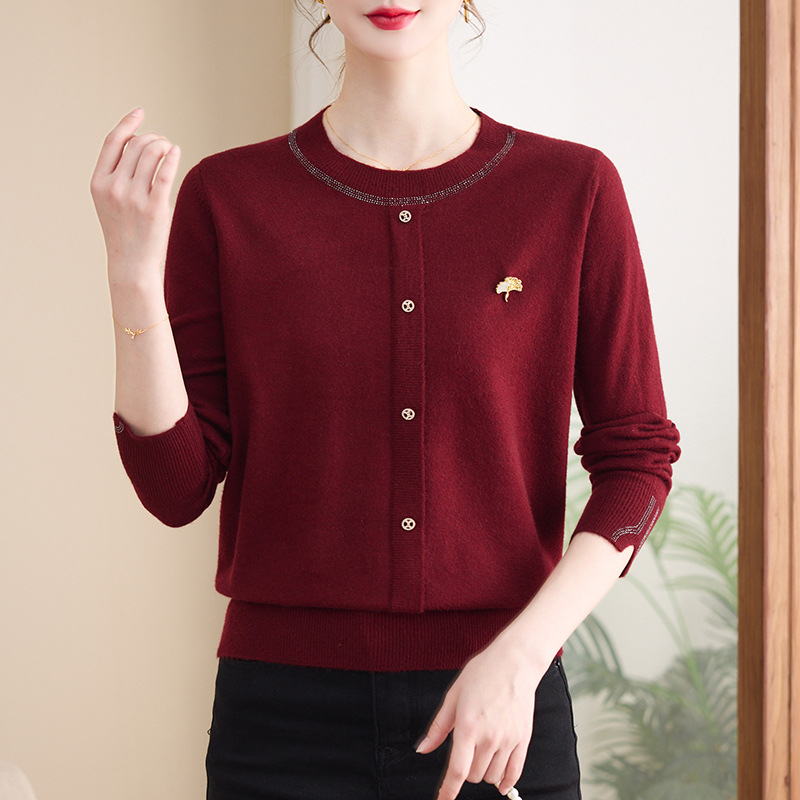 Női könnyű kötött felső kerek nyakkal, hosszú ujjú, semleges stílus, szabványos szabás, egyszínű minta, poliészter 50–70% és nylon ≤30%, hossz 50–65 cm