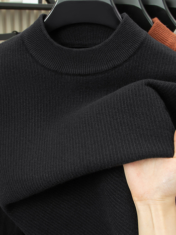 Muški pulover od 100% vune, debeli, polu-visoki ovratnik, dugi rukavi, labavog kroja