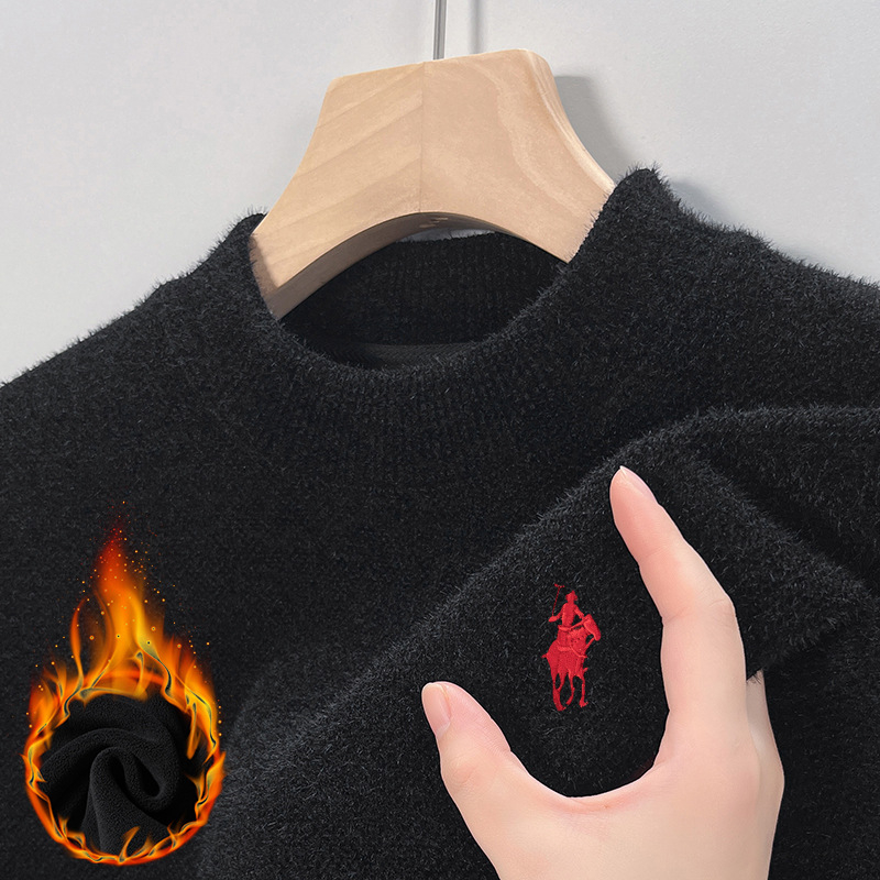 Pulover za muškarce srednje dobi, s flis podstavom, pleten od Mink velvet, s polu visokim ovratnikom, širokog kroja