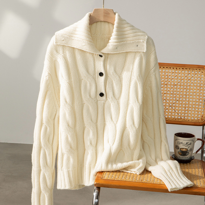 Džemper s kapuljom od debelog vunenog vlakna, retro kabelski uzorak i zatvarač, udoban kroj.