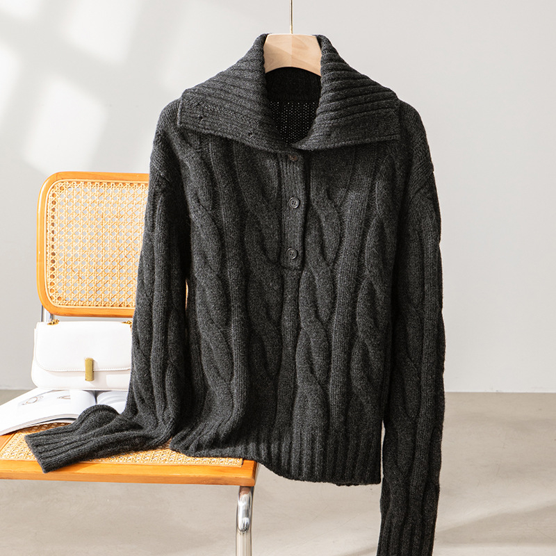 Džemper s kapuljom od debelog vunenog vlakna, retro kabelski uzorak i zatvarač, udoban kroj.
