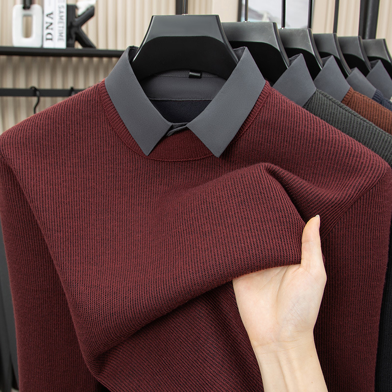 Žieminis megztinis su fliso įdaila ir jacquard mezgimo raštais, marškinėlių tipo apykaklė, laisvas kirpimas, ilgomis rankovėmis