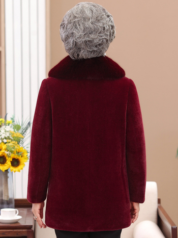 Moterų vyresnio amžiaus žieminis paltas — stora užpildo, Ice Silk poliesteris (≥95%), vienos eilės sagų užsegimas, vienalytis spalvų raštas, įprasta ilgis 50–65 cm