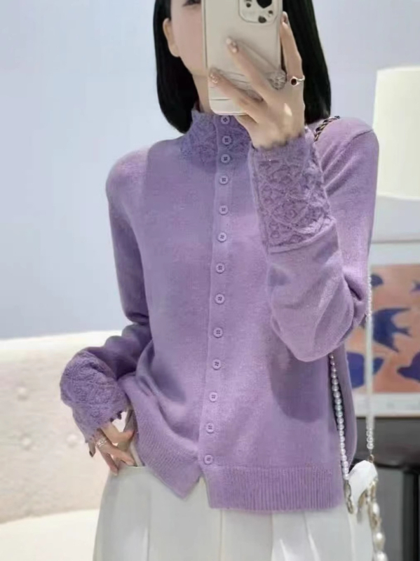 Cardigan damă din amestec de lână, cu guler înalt și paiete, croială lejeră, tricot jacquard, nasturi frontali