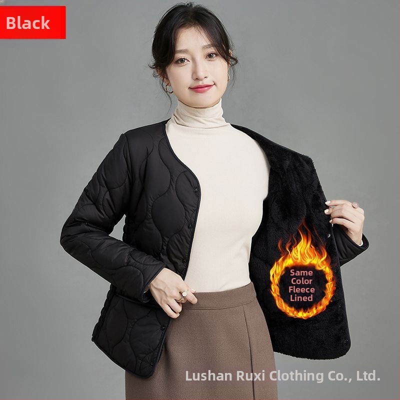 Palto damă cu umplutură poliester-bumbac, gros și cald, croială Slim-Fit, guler rotund, închidere cu nasturi pe un rând