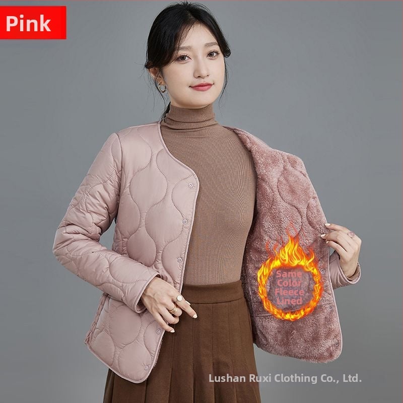 Palto damă cu umplutură poliester-bumbac, gros și cald, croială Slim-Fit, guler rotund, închidere cu nasturi pe un rând