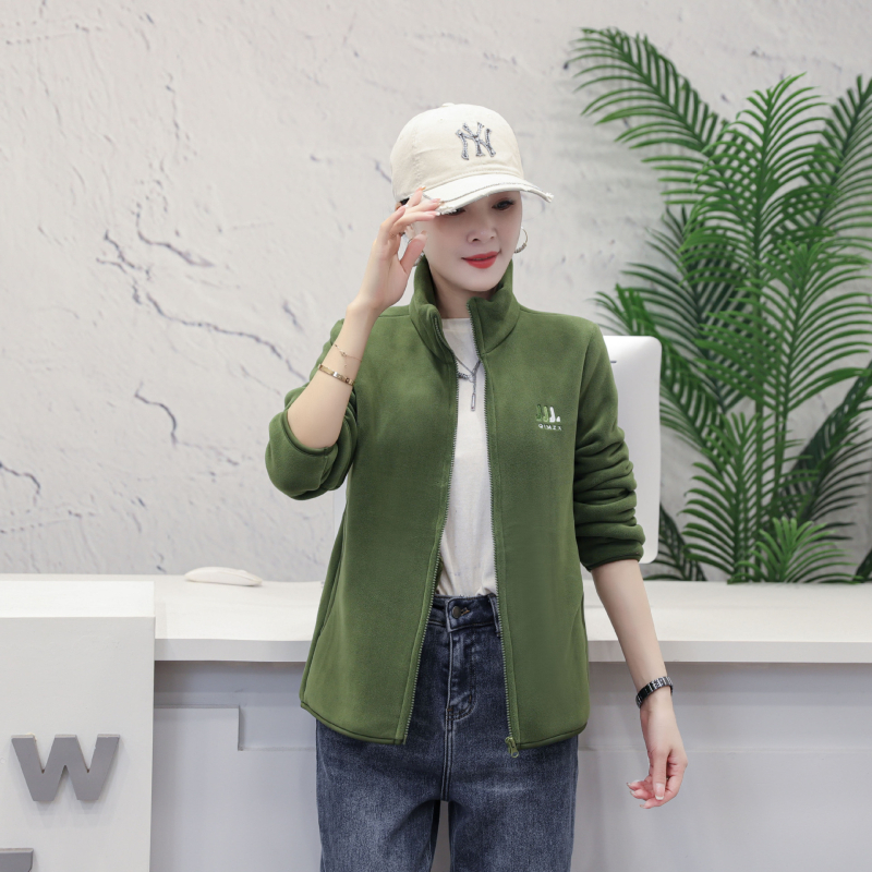 Ziemas poliestera jaka ar augstu apkakli, ikdienas japāņu-korejiešu stilā, vienkrāsains raksts, bez gludināšanas