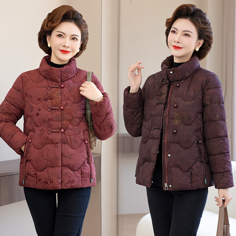 Geacă de iarnă cu umplutură din bumbac, stil nou chinezesc, croială lejeră, imprimeu floral, guler înalt, lungime 50–65 cm