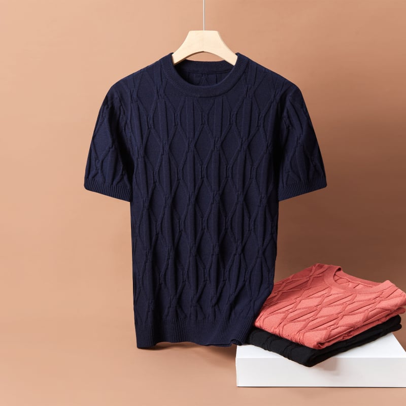 Te han muški pleteni džemper s kratkim rukavima, okruglog izreza, jacquard uzorak, uski kroj, debeli materijal, mješavina mercerisiranog pamuka i viskoze 50%