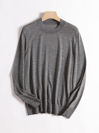 Džemperis iš 100% vilnos, apvalus kaklas, ilgos rankovės, mercerizuotas paviršius, lengvas, vientisas, ruduo 2025