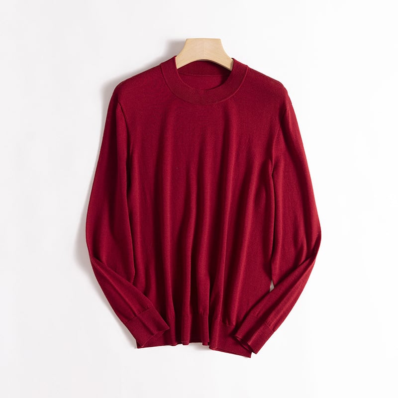Džemperis iš 100% vilnos, apvalus kaklas, ilgos rankovės, mercerizuotas paviršius, lengvas, vientisas, ruduo 2025