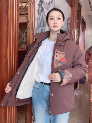 Palton de damă din lână 95%+, cu blană integrată, croială normală, guler înalt, fermoar, umplutură din acrilic și bumbac