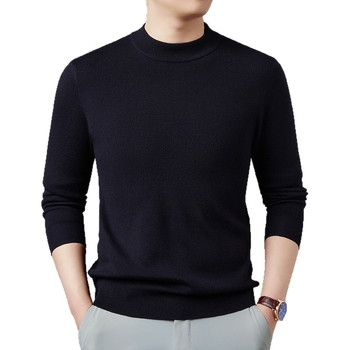 Pulover od finog vunenog materijala, 30–35% vuna, okrugli vrat, jacquard, slobodan kroj