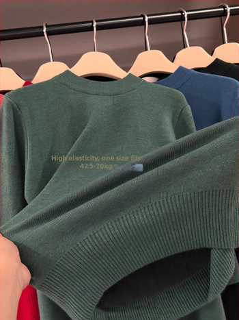 Fleece-pleteni bazni top s kapuljom i polutorkom, dugi rukavi, jednobojni uzorak; tkanina: vunena mješavina s poliestrom