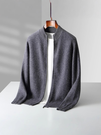 Kardiganas iš 100% vilnos su stovinčiu apykakle ir užtrauktuku, laisvas kirpimas, storas audinys