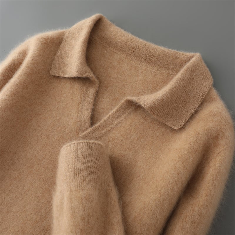 100% vilnos megztinis, ilgos rankovės, laisvas kirpimas, marškinėlių apykaklė, mercerizuotas mezgimas