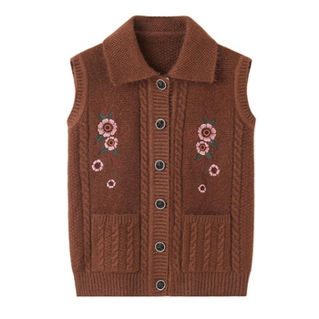 Žiemos 2025 senjorams megzta liemenė su gobtuvu, laisvas kirpimas, poliesteris (>95%), elegantiškas miesto stilius