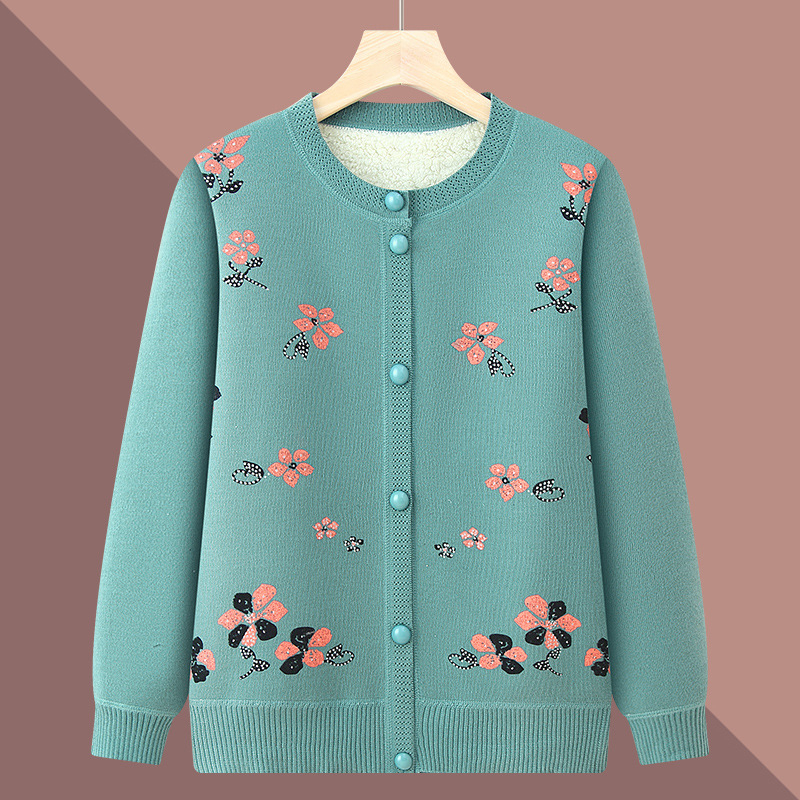 Žieminis kardiganas senjorams — polieteris, fliso pamušalas, ilgomis rankovėmis, laisvas kirpimas, užsegimas mygtukais