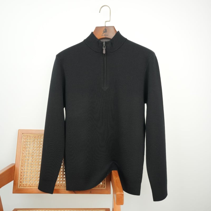 Vyriškas megztinis iš 100% vilnos, su pusaukštu kaklu, užtrauktuku, skalbiamas mašinoje