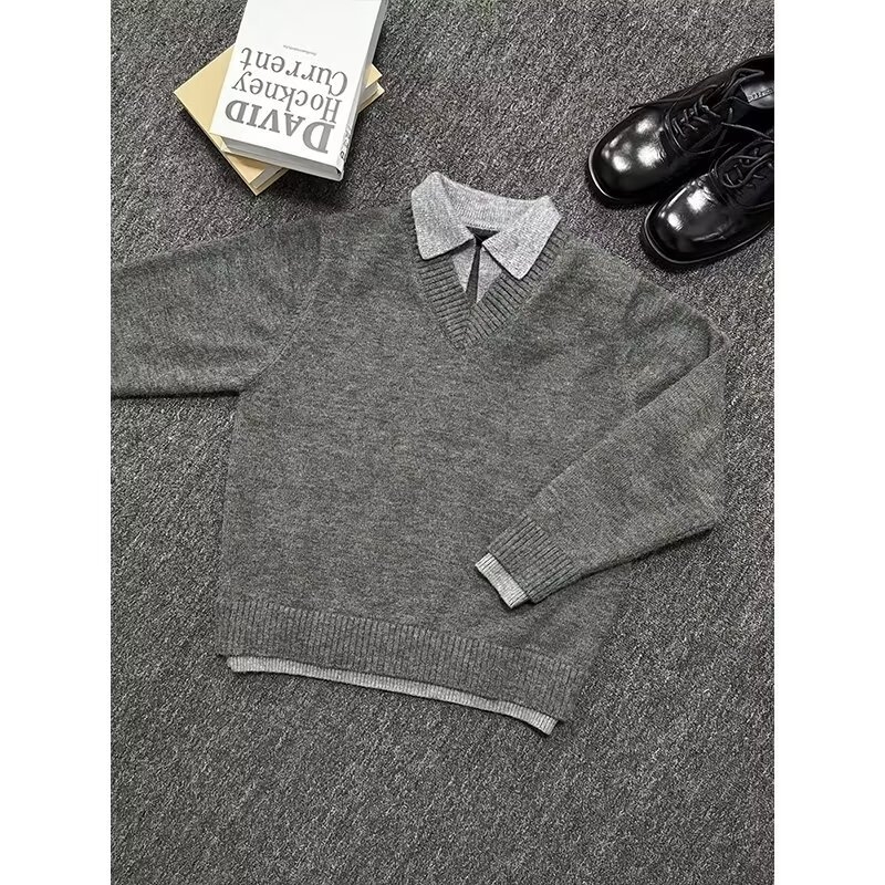 Muški pleteni džemper s reverom - Slim fit, dugi rukav, Poliester 71-80%, Smjesa kemijskih vlakana