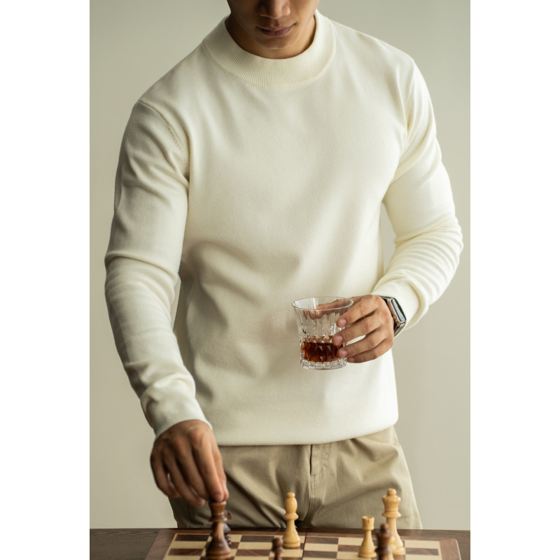 Pulover tricotat pentru bărbați, croială Slim-Fit, guler rotund, mâneci lungi — amestec Tencel-lână, respirabil, lavabil la mașină