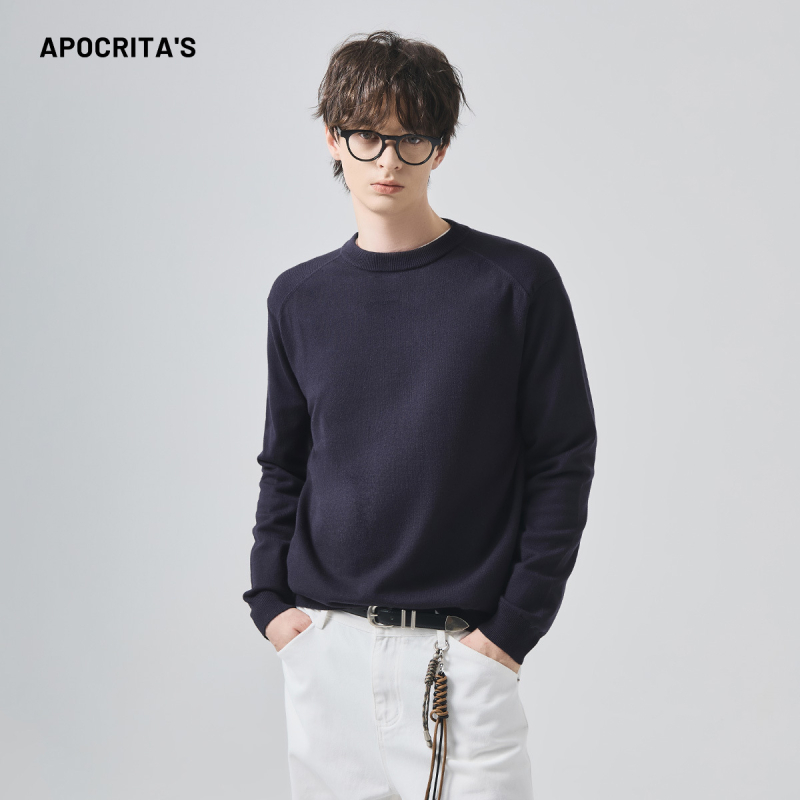 Pulover tricotat, guler rotund, mâneci lungi, amestec din fibre chimice cu 28.9% poliester, margine ribată