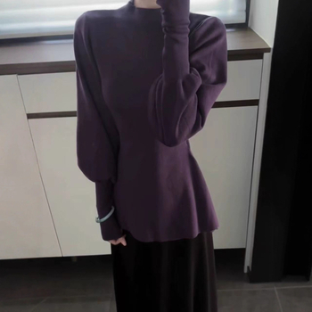 Pulover tricotat din catifea, cu mâneci lantern, talie evidențiată, guler rotund, croială slim, toamnă 2025