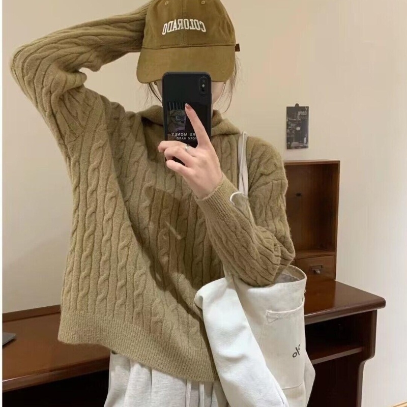 Ženski Twist pleteni hoodie džemper — široki kroj, dugi rukavi, srednja debljina, 50-70% kašmir, poliester ispod 30%