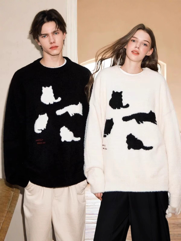 Kapucnis kötött pulóver, laza szabás, Mohair és Mink Velvet anyaggal, kerek nyakú, hímzés, téli 2024