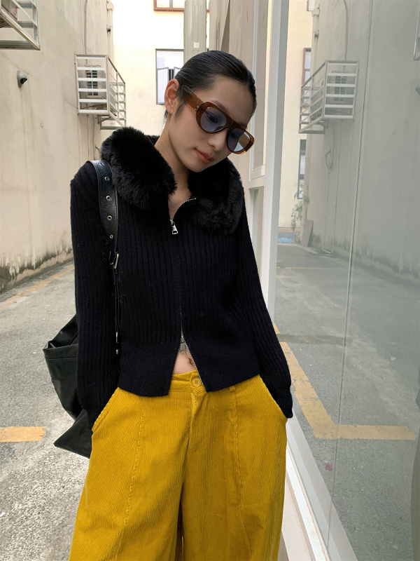 Női kötött kardigán kockás mintával és cipzárral, slim fit