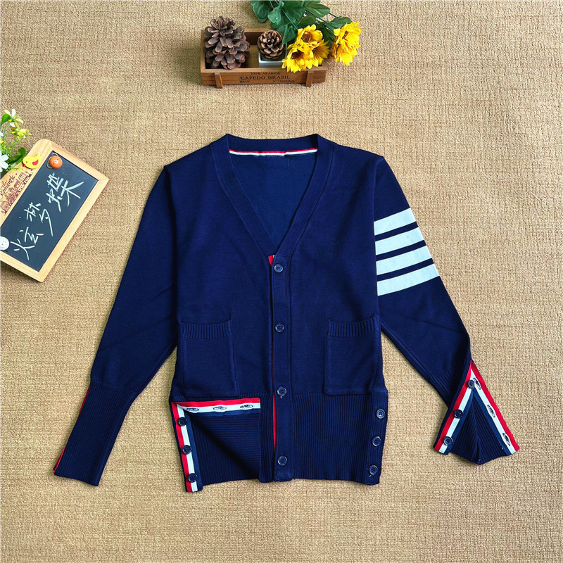 Unisex viskozni pleteni pulover s okruglim izrezom, dugim rukavima, uskog kroja, jednobojan, srednje težine, 50-70% viskoze, proljeće 2025