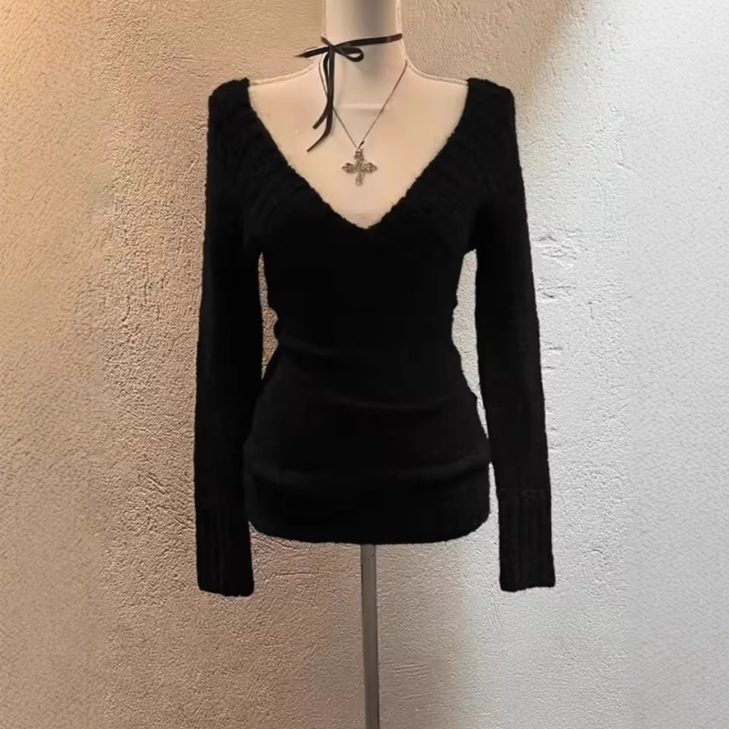 Prugasti džemper s V-izrezom, Harajuku stil, uži kroj, dugi rukavi