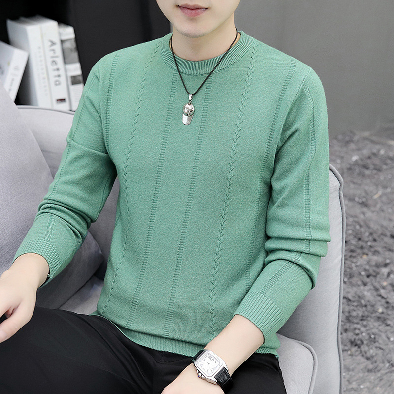 Kerek nyakú kötött pulóver csavar jacquard mintázattal, laza szabás, poliészter rostokból álló keverék