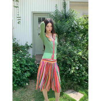 Mezgto kardigano komplektas su retro dryžine suknele — Korėjos gatvės hipster stilius, ilgos rankovės, aukštas kaklas, siauras siluetas