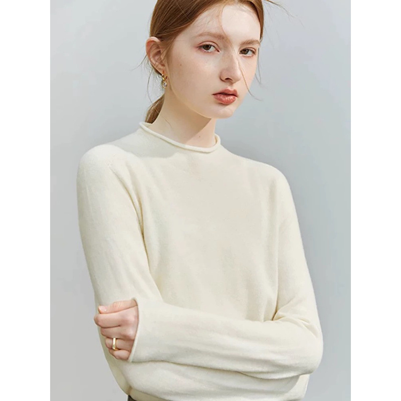 Moteriškas vilnos megztinis viršus su pusaukštos apykaklės, raglano rankovės, vienspalvis, įprastas kirpimas