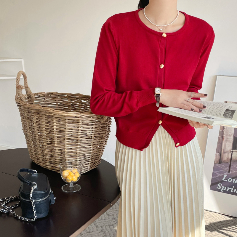 Megztas kardiganas, retro stilius, vilnos audinys, ilgos rankovės, sagos priekyje