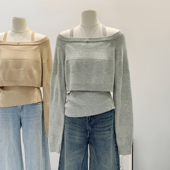 Moteriški dviejų dalių megztinis komplektas su halterio kaklu ir vienu pečiu — Poliesteris >95%, ilgomis rankovėmis, kvadrato kaklo, ilgis 50–65 cm, vienos spalvos