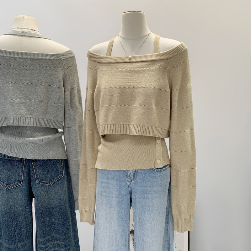 Moteriški dviejų dalių megztinis komplektas su halterio kaklu ir vienu pečiu — Poliesteris >95%, ilgomis rankovėmis, kvadrato kaklo, ilgis 50–65 cm, vienos spalvos