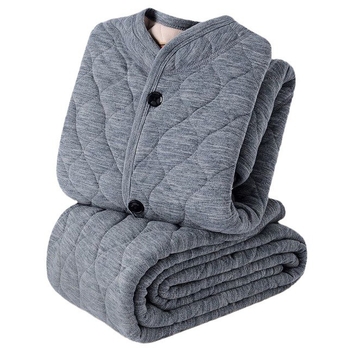 Seniorski kućni komplet od coral fleecea – trostruko quiltan, fleece podstava, debeli, okrugli ovratnik, dugi rukavi, hlače, jednostavan ležeran stil, poliester