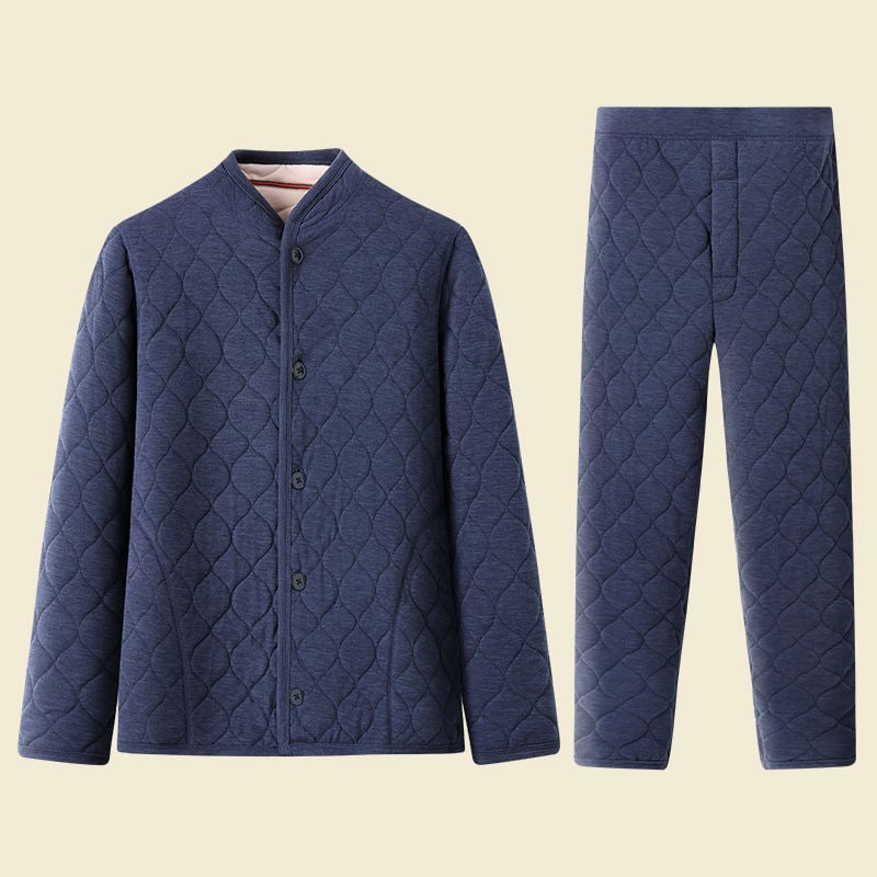 Seniorski kućni komplet od coral fleecea – trostruko quiltan, fleece podstava, debeli, okrugli ovratnik, dugi rukavi, hlače, jednostavan ležeran stil, poliester