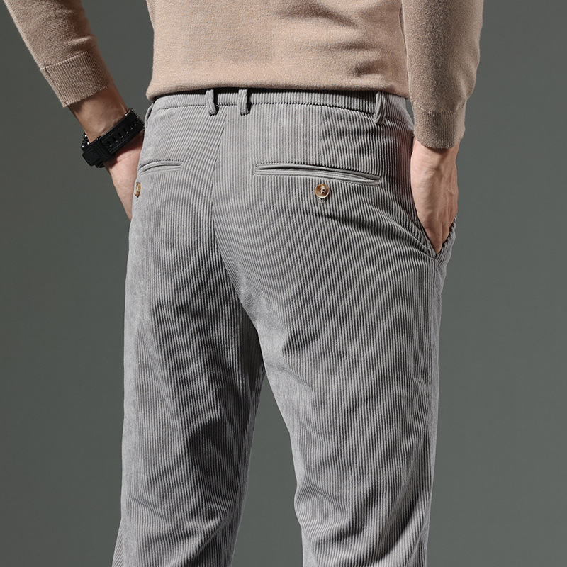 Corduroy zimske muške hlače – uski kroj (slim fit), ravne nogavice, srednji pojas, zatvarač, poslovni casual