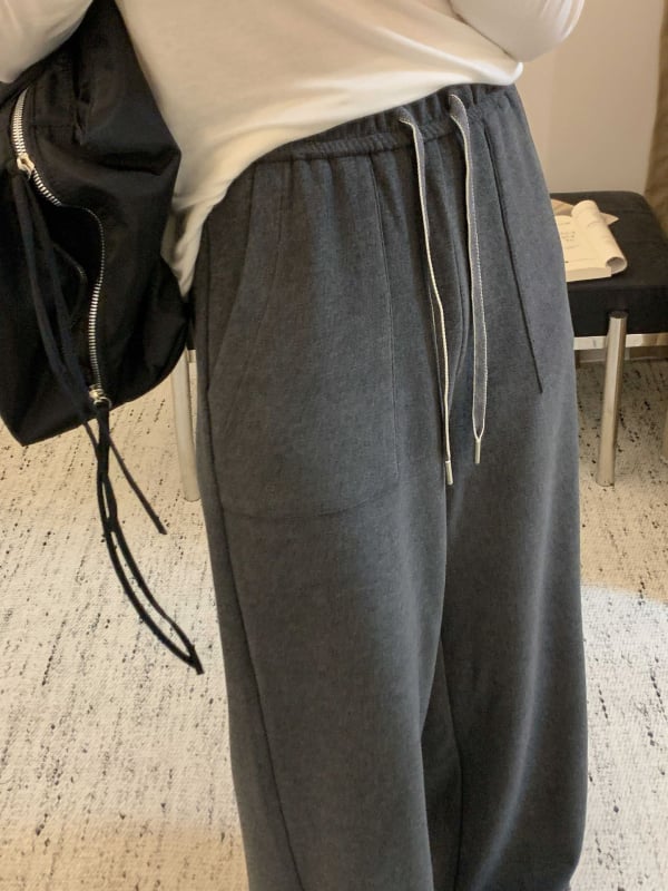Ženske široke hlače, visokim strukom, ravni kroj, debeli materijal, smjesa viskoze i poliestera, džepovi, casual stil